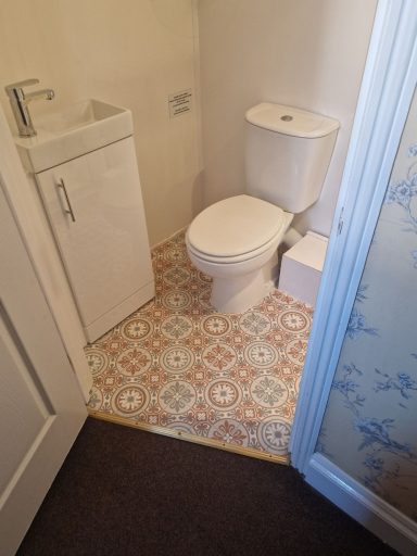 Local Flooring supplier, flooring fitter, wood, vinyl, lvt